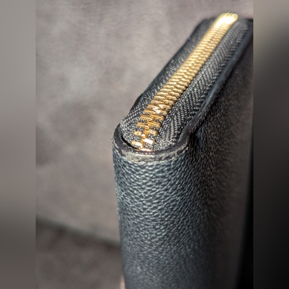 Stella McCartney Vegan Leather Calf Hair Leopard Zip Around Wallet Black VGUC - Picture 7 of 11